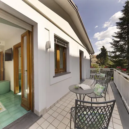 Sorrentovibes - In Center With Gardens And Outdoor Space Villa Sorrento