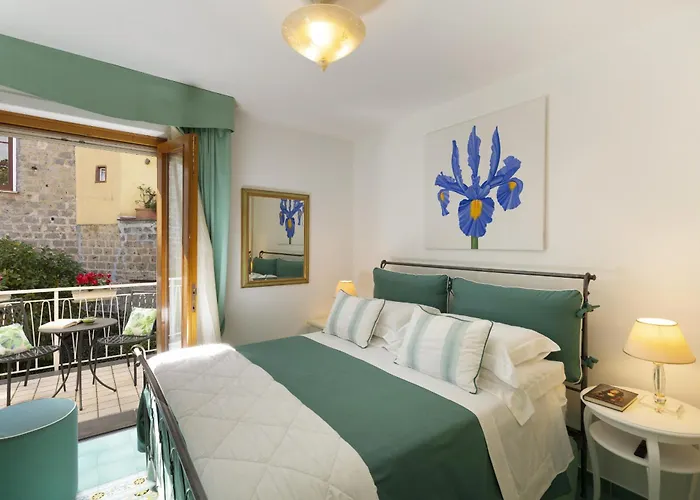 Sorrentovibes - In Center With Gardens And Outdoor Space Vila