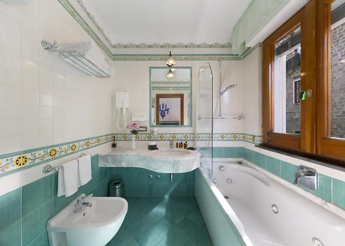 Sorrentovibes - In Center With Gardens And Outdoor Space Villa *