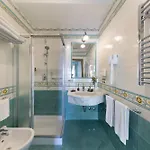 Sorrentovibes - In Center With Gardens And Outdoor Space