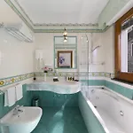 Sorrentovibes - In Center With Gardens And Outdoor Space Villa *