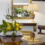 Sorrentovibes - In Center With Gardens And Outdoor Space *