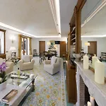 Villa Sorrentovibes - In Center With Gardens And Outdoor Space