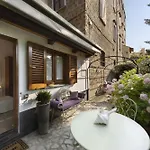 Villa Sorrentovibes - In Center With Gardens And Outdoor Space *