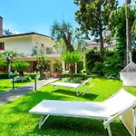 Sorrentovibes - In Center With Gardens And Outdoor Space * Sorrente