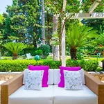 Villa Sorrentovibes - In Center With Gardens And Outdoor Space *