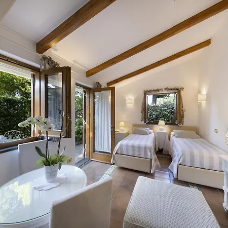 וילה Sorrentovibes - In Center With Gardens And Outdoor Space סורנטו