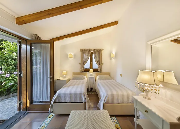 Sorrentovibes - In Center With Gardens And Outdoor Space Villa *