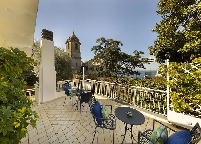 Sorrentovibes - In Center With Gardens And Outdoor Space Villa